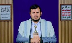 قائد الثورة : أمريكا تنشر الرذيلة بشكل علني فاضح  